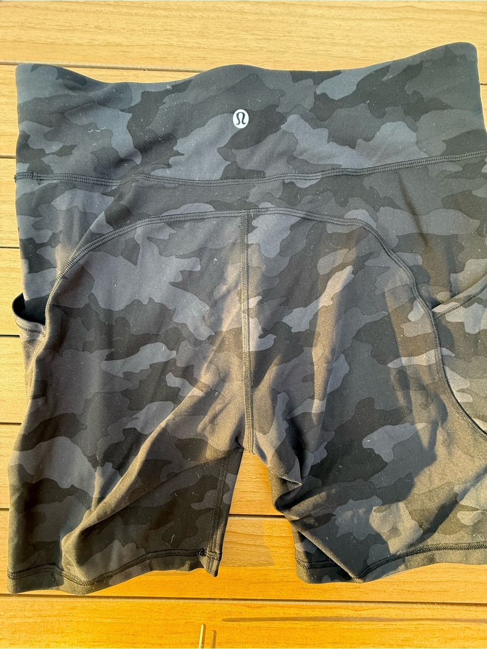 lululemon Align High-Rise shorts Heritage 365 Camo Deep Coal, side pockets sz 12 - Picture 9 of 12